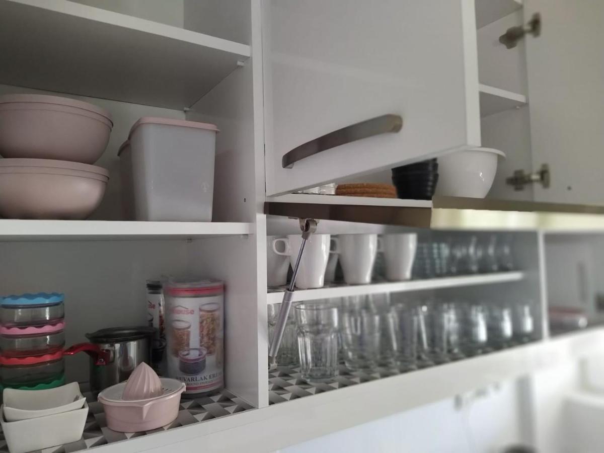 Cesme Burcu Sitesi Yaman Villa Esterno foto
