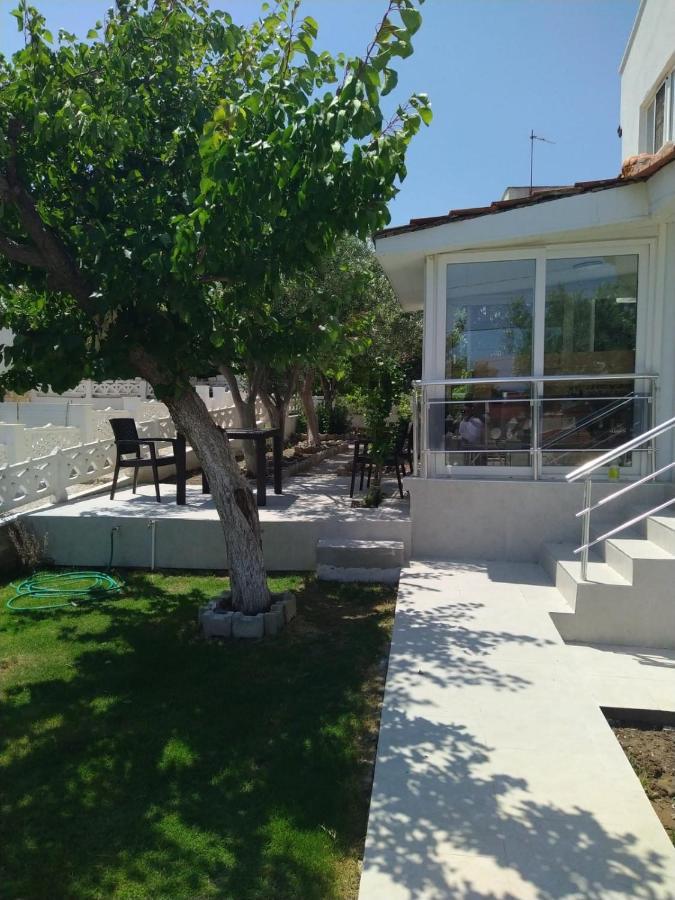 Cesme Burcu Sitesi Yaman Villa Esterno foto