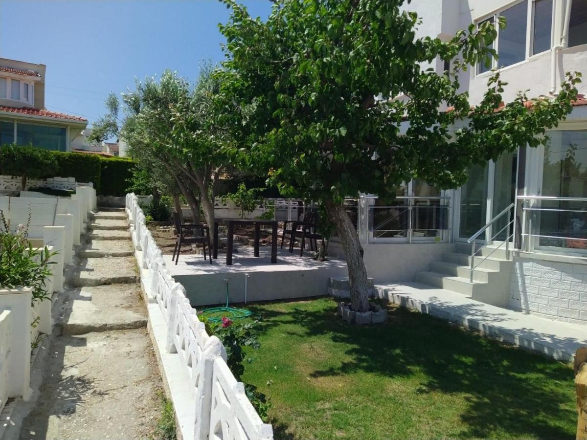 Cesme Burcu Sitesi Yaman Villa Esterno foto