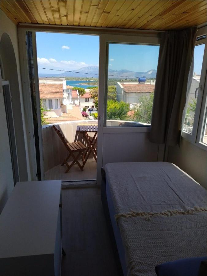 Cesme Burcu Sitesi Yaman Villa Esterno foto