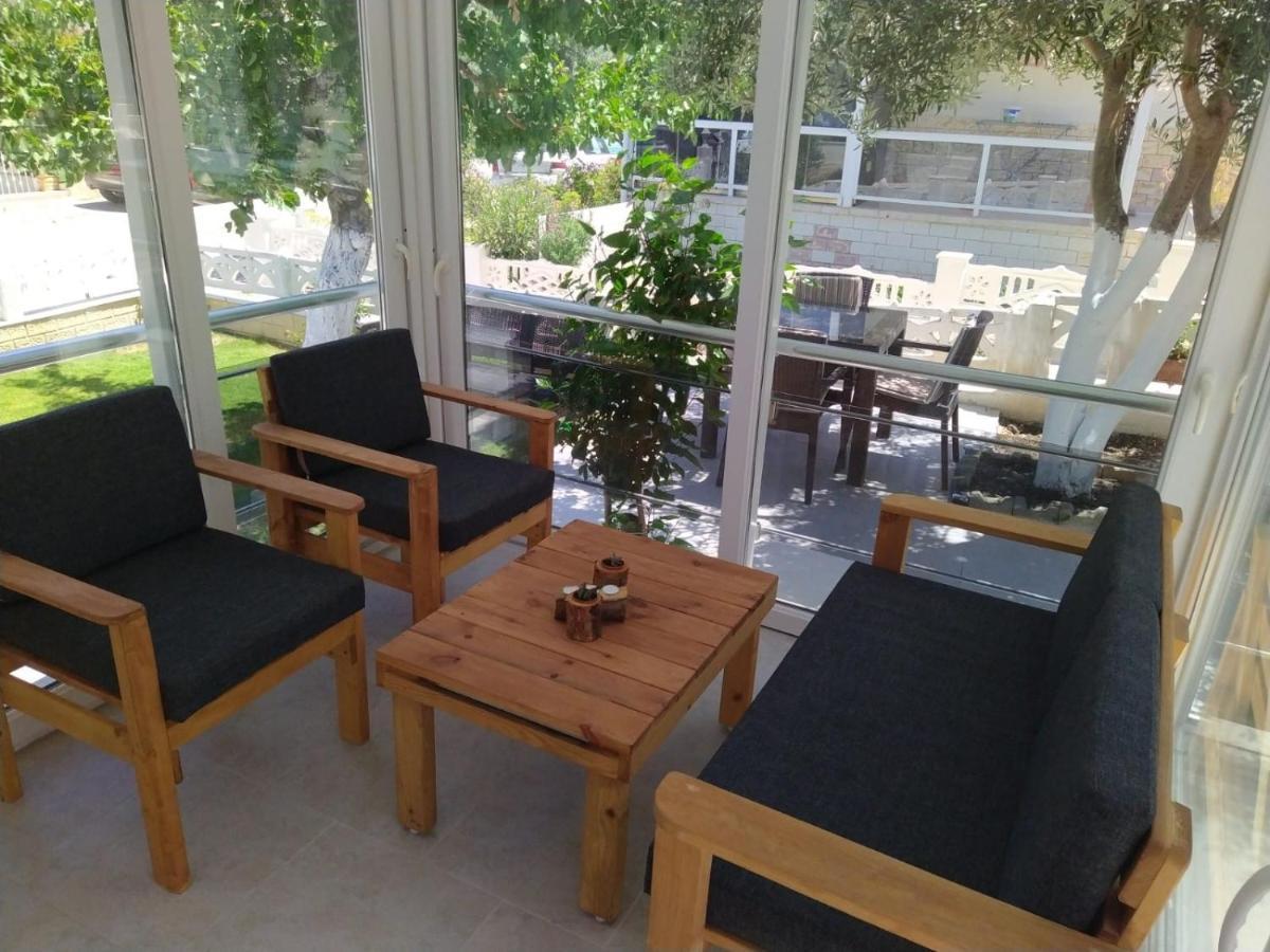 Cesme Burcu Sitesi Yaman Villa Esterno foto