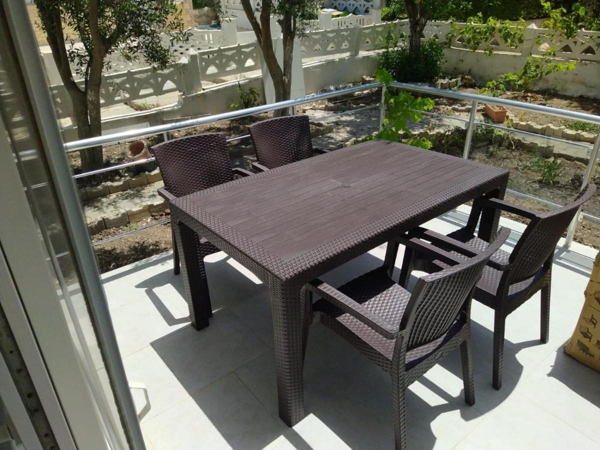 Cesme Burcu Sitesi Yaman Villa Esterno foto