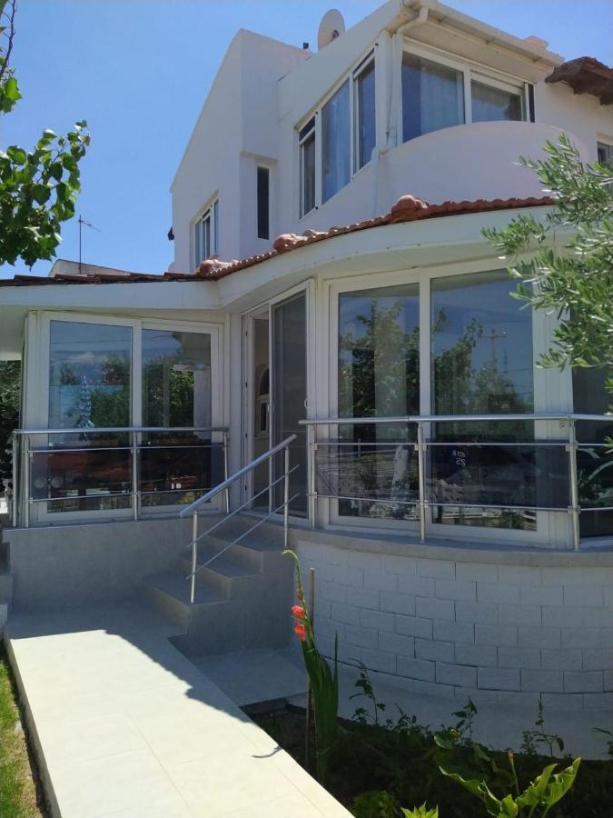 Cesme Burcu Sitesi Yaman Villa Esterno foto