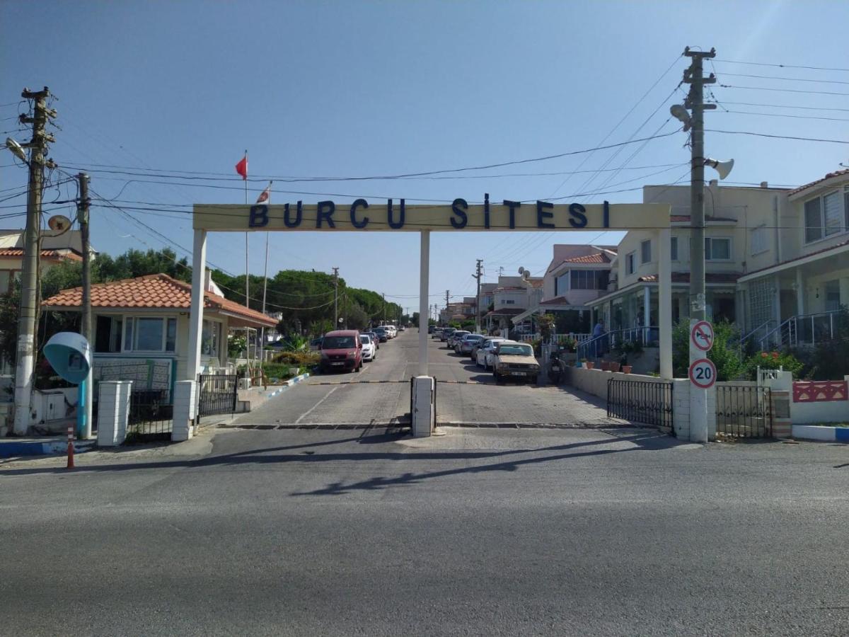 Cesme Burcu Sitesi Yaman Villa Esterno foto