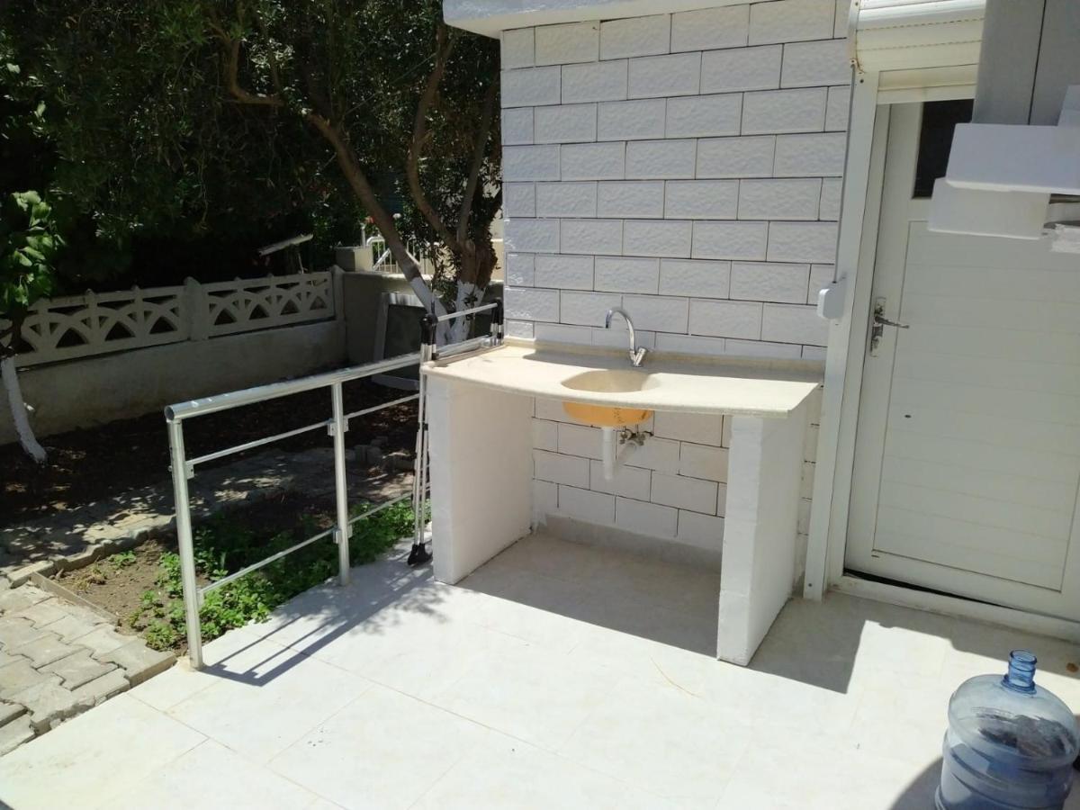 Cesme Burcu Sitesi Yaman Villa Esterno foto