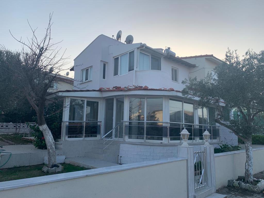 Cesme Burcu Sitesi Yaman Villa Esterno foto